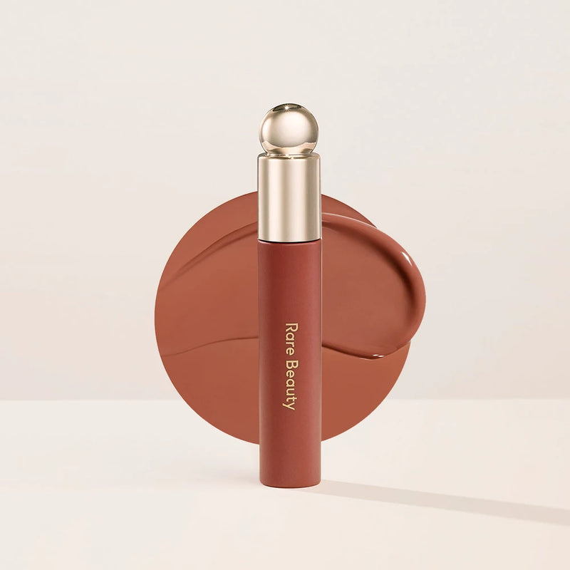 Blush Líquido RARE Beauty 3 em 1 – Rosto, Lábios e Olhos com Efeito Natural e à Prova D’Água